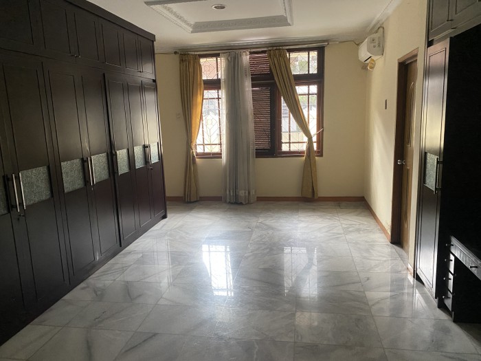 Rumah Disewakan di Tanjung duren Jakarta Barat